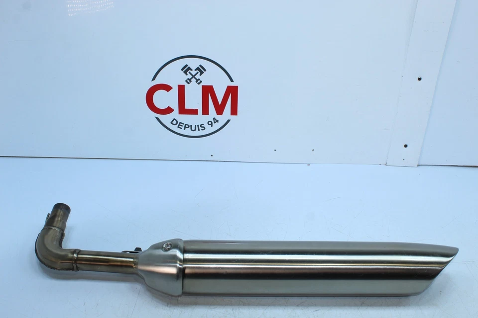 Tubo de escape derecho Triumph Bonneville Bobber 2021 OEM T2202294 Foto 1 de 4