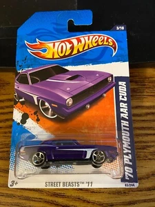 2011 Hot Wheels Purple 70 Plymouth AAR Cuda Street Beasts '11 - Bild 1 von 2