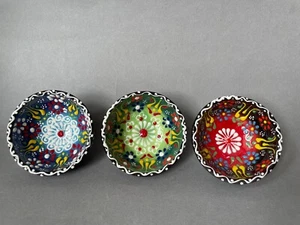 Whimsical Trio: Hand-Painted Ceramic Floral Bowls Set, Perfect Gift - Picture 1 of 10