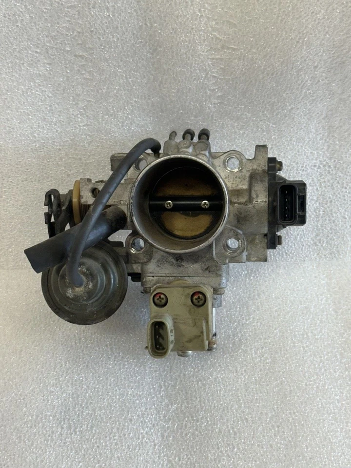 Toyota Celica 1992 carrocería del acelerador 5S-Fe manual M/T 22210-74640 Foto 1 de 4