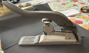 Vintage Swingline No.13 Tacker mit Powerhebel FUNKTIONIERT Name drauf - Bild 1 von 4