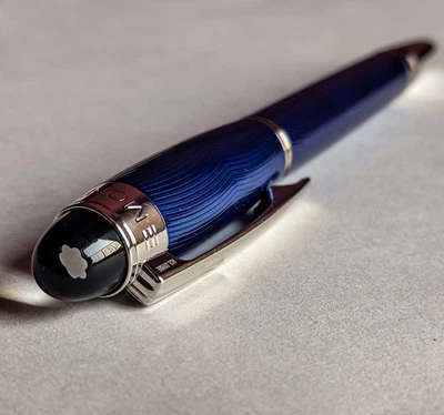 Bolígrafo Montblanc Starwalker Cool Blue Foto 1 de 4