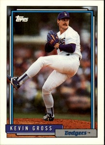 1992 Topps Baseball Card #334 Kevin Gross
