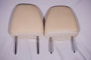 18 19 20 21 LEXUS NX300 Headrest Left & right PAIR FRONT Tan/beige LEATHER - Picture 1 of 15