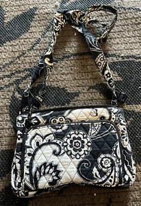 Bolso de hombro Vera Bradley blanco y negro cachemira - Imagen 1 de 4