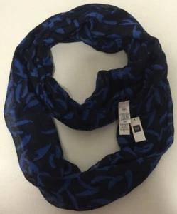 NWT GAP Women's Lightweight Infinity Scarf Cool Wave Print Black Blue One Size - Picture 1 of 2
