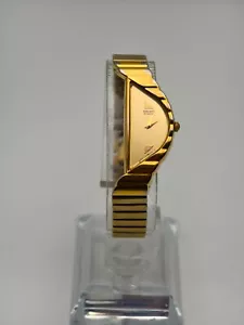 Rare Vintage Seiko Half Moon 1F20-5D59 Ladies Gold Tone Quartz Watch Works Great - Bild 1 von 10