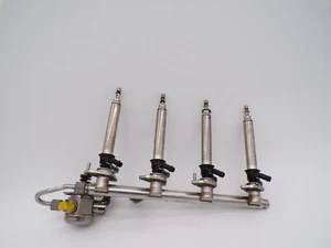 Mercedes W177 M260 Petrol Fuel Rail Injection Pump A2600700300 A260070000 - Picture 1 of 4