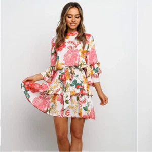 PETAL + PUP SIZE XL PETA FLORAL FRILLED SLEEVE TIE WAIST DRESS - Picture 1 of 9