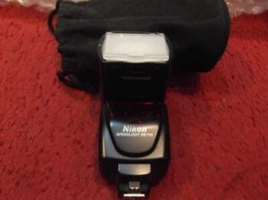 Nikon SPEEDLIGHT SB700 Shoe Mount Flash - Picture 1 of 16