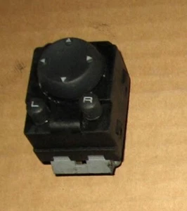 Spiegelschalter Fiat Palio BJ 98 - Bild 1 von 1