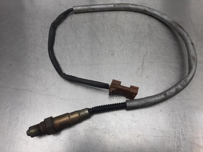 Sonda lambda Saab 9-3 Cabriolet YS3F 55353149 P16322313 - Immagine 1 di 1