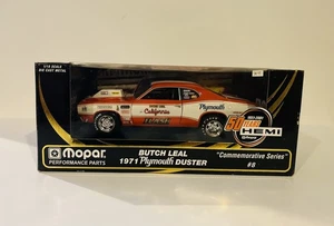 Butch Leal California Flash Plymouth Hemi Duster 1/18 Ertl serie da collezione - Foto 1 di 6