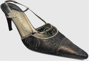 CHANEL Brown Camellia Cutout Buckle Pointed Cap Toe Slingback Pump 37.5 Vintage - Picture 1 of 10