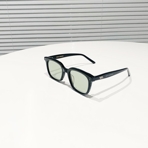 2025 New Gentle Monster Rococo 01 Sunglasses New Packaging w/ Box