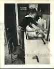 1979 Press Photo Student Renee Rodgers Washes Dishes - Noo39271
