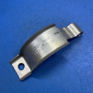FORD CAPRI MK2 MK3 REAR EXHAUST BRACKET 6022549 74EB5A215CB - Picture 1 of 2