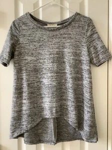 Enough About Me Women’s Gray Knit Top Size S - Picture 1 of 9