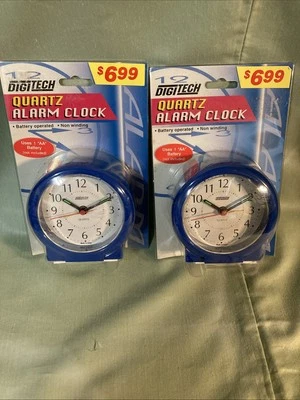 Lote de 2: Reloj despertador de cuarzo DIGITECH a pilas sin cuerda segunda mano Foto 1 de 4