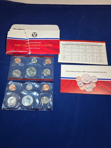 LOT OF 3 US Uncirculated Sets (1987) Cover