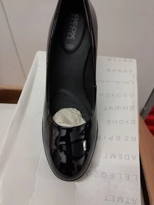Geox para mujer D Annya tacones altos punta cerrada negro patente 3 Reino Unido 36 UE Foto 1 de 2