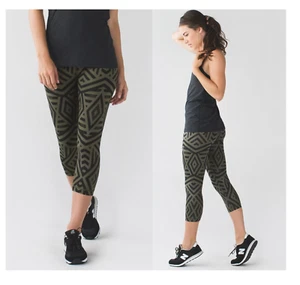 LULULEMON Wunder Under Crop II sz 4 Chevron Shuffle Full On Luxtreme - Picture 1 of 7