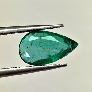 2.10ct Natural Emerald pear nice green good luster untreated collection gemstone - Picture 1 of 4