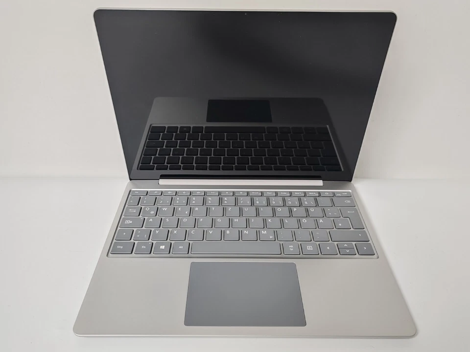 NOTEBOOK MICROSOFT SURFACE GO 1943 INTEL CORE I5-1035G1 4GB RAM 64GB SSD WEBCAM - Immagine 1 di 4