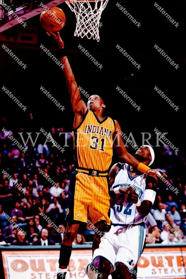 ER695 Reggie Miller Indiana Pacers Action Basketball 8x10 11x14 16x20 Photo - Image 1 of 1