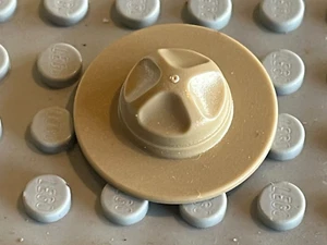 Chapeau LEGO DkTan Hat Headgear ref 98279 / cty0946 cty0870 cty0517 cty0516 - Picture 1 of 1