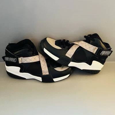NIKE AIR RAID U NEGRO Gris DC1412-001 Hombre Talla 11.5 Foto 1 de 4