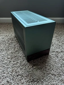 Fractal Design FD-C-TER1N-03 Mini-ITX Gaming Computer Case Jade Green - Zdjęcie 1 z 5