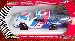 Revell Valvoline Thunderbird #6 Diecast - Scale 1:24 - Picture 1 of 2