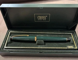 Cross Dark Green Fountain Pen - Picture 1 of 8