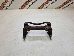 2007 JEEP GRAND CHEROKEE WK 3.0 DIESEL RIGHT FRONT BRAKE CALIPER CARRIER BRACKET - Picture 1 of 4