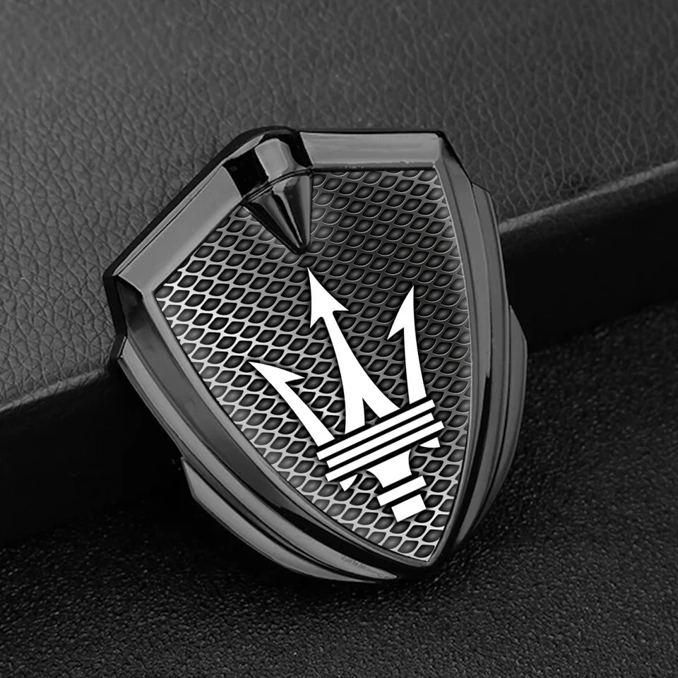 Emblema Maserati | Logotipo insignia lateral | Calcomanía guardabarros de metal de primera calidad Foto 1 de 4