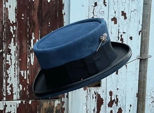 Blue Suede Leather Dr Sleep Rose - Steven King Movie Tribute Hat - Picture 1 of 5