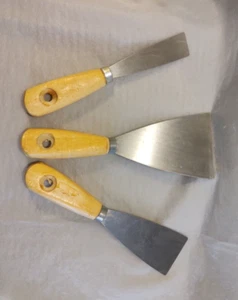 Set Of 3 Putty Knives / Scrapers 1", 2", 3" - Picture 1 of 3