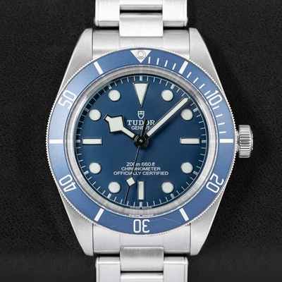 TUDOR Black Bay 58 esfera azul - JUEGO COMPLETO - 79030B Foto 1 de 4
