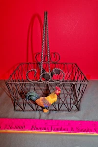 ROOSTERS OPEN WIRE BASKET WITH HANDLE AND ROOSTERS FRONT & BACK FARM RUSTIC - Picture 1 of 8