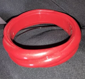 Vintage West German 60’s1" Wide Cherry Red Lucite Ribbed Rope Style Bangle 8.25" - Picture 1 of 1