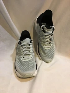 WOMEN'S NEW BALANCE FRESH FOAM 860V11 RUNNING SHOES Item #37649 Sz 6.5 - Picture 1 of 6
