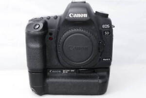 Canon EOS 5D Mark II 21.1 MP Digital SLR Camera Body Black with battery grip