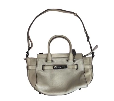 Bolso Bandolera Coach Swagger 27 Piedra Oscura Cuero Guijarro Beige Foto 1 de 4
