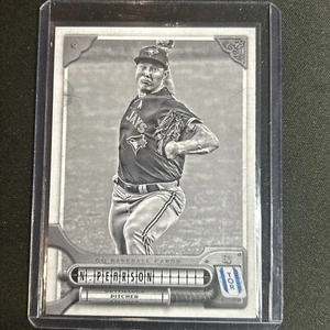 🔥Nate Pearson 2022 Topps Gypsy Queen Black & White #168 Blue Jays 12/50 - Picture 1 of 3
