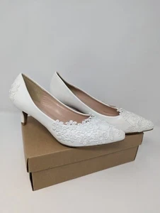 Weiße Braut-Heels mit Blumenspitze, niedriger Absatz Größe 42 - Bild 1 von 14