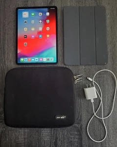 Apple iPad Pro 11 inch 1st Gen 2018 1TB Wifi Cellular Grey Exceptional Con - Picture 1 of 5