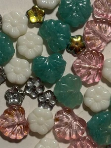 beads for jewelry making Czech glass leaf beads flowers and more Nature Mix - Picture 1 of 3