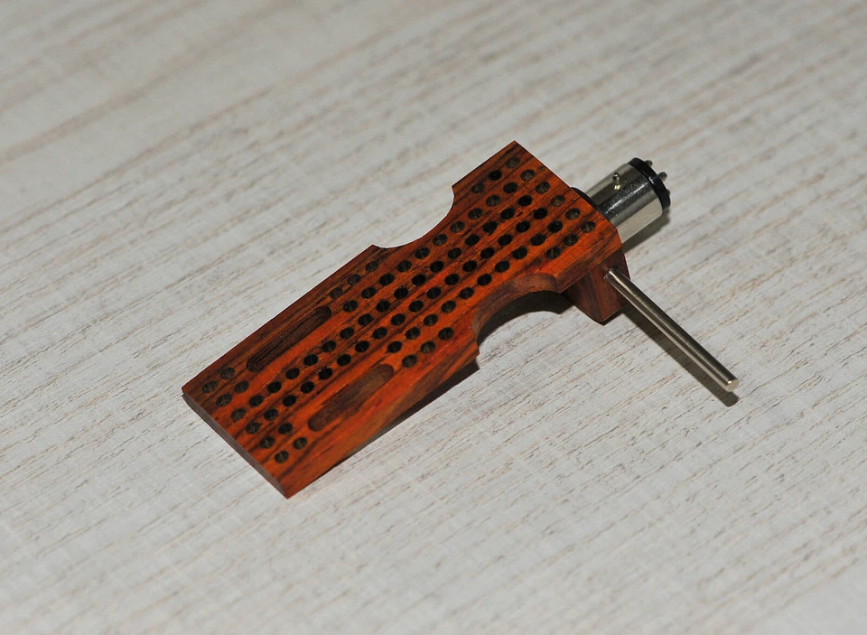 Exclusive Custom-Made Headshell Para Kobi / pro-Ject / Saec Brazo Cocobolo - Imagen 1 de 1