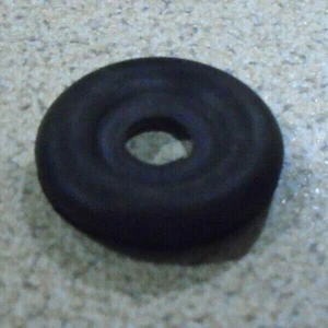 MORRIS MINOR SPEEDO CABLE  BULKHEAD GROMMET - NEW - Picture 1 of 1